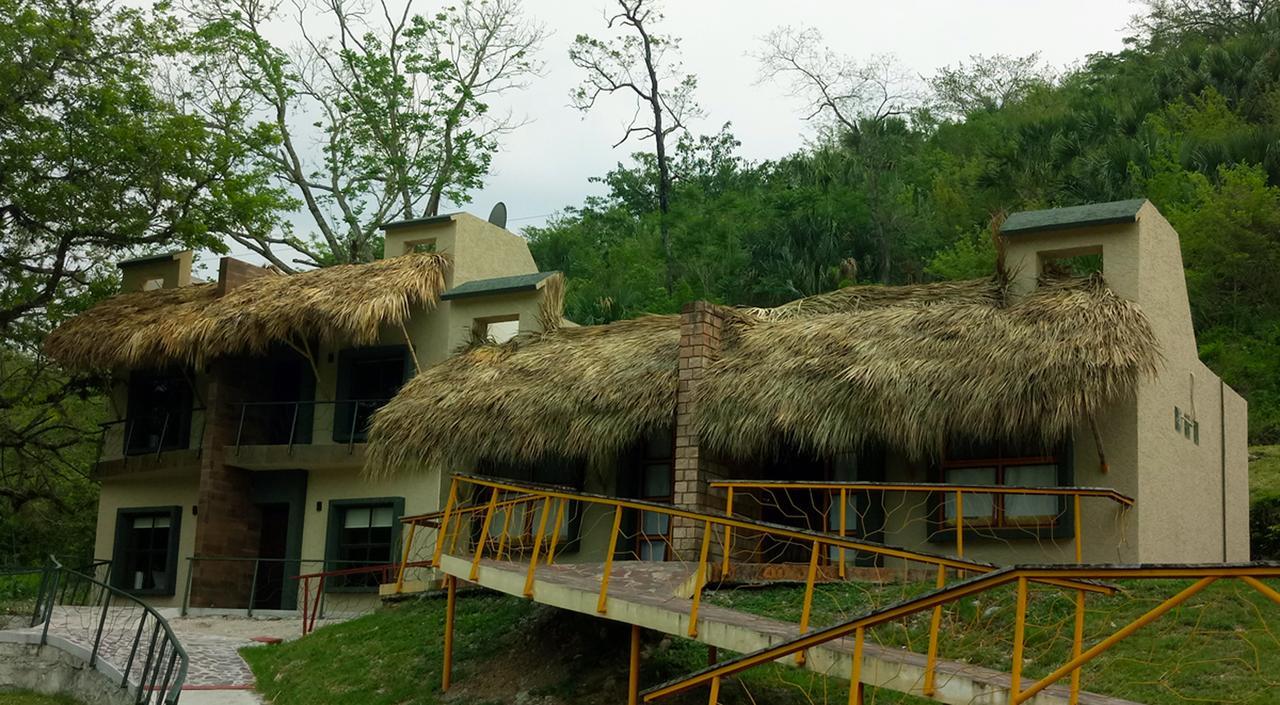 Las Yakas Hotel Tanchachin Exterior photo